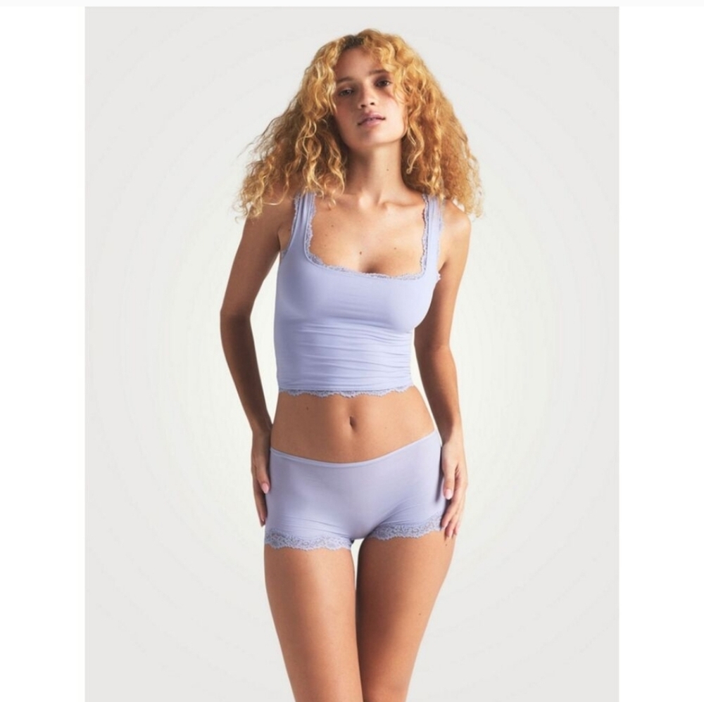 SKIMS FITS Everybody Lace Tank Top Light Purple